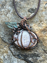 Load image into Gallery viewer, Fossil Pumpkin with Filigree Leaf