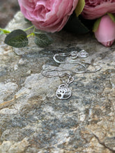 Load image into Gallery viewer, Eternal Bonds Tree of Life Necklace