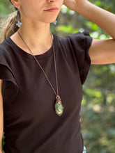 Load image into Gallery viewer, Labradorite and Copper Large Statement Pendant