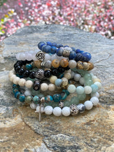 Load image into Gallery viewer, Aventurine Stone Bracelet