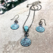 Load image into Gallery viewer, Greek Scallop Shell - Necklace/Earring Set