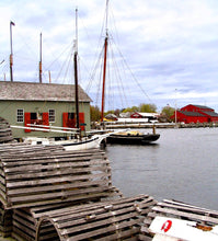 Load image into Gallery viewer, Lobster Charm Bracelet - Maine