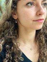 Load image into Gallery viewer, Clam Necklace/Earrings Set- Rhode Island