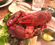 Load image into Gallery viewer, Lobster Charm Bracelet - Maine