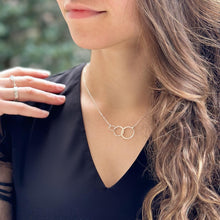Load image into Gallery viewer, Three Circle Necklace