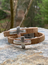 Load image into Gallery viewer, Cork Cross Bracelet