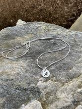 Load image into Gallery viewer, Tiny Bird Necklace