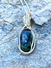 Load image into Gallery viewer, Polar Jade Silver Stone Pendant