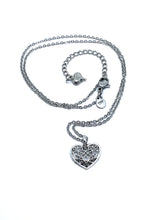 Load image into Gallery viewer, Vintage Heart Earring and Necklace Set
