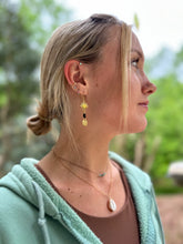 Load image into Gallery viewer, Sunshine Earrings