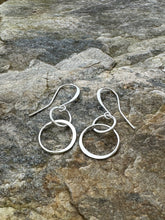 Load image into Gallery viewer, Buy Hammered Sterling Silver Intertwined earrings
