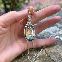 Load image into Gallery viewer, Labradorite and Silver Pendant
