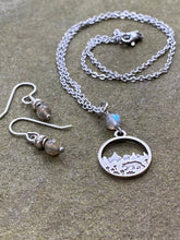 Load image into Gallery viewer, Earring and Necklace Set 
