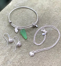 Load image into Gallery viewer, Seaglass Bangle Bracelet - Rhode Island
