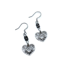 Load image into Gallery viewer, Vintage Heart Earring and Necklace Set
